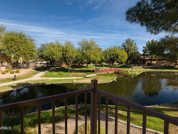 3rd image of 1988 W PERIWINKLE Way