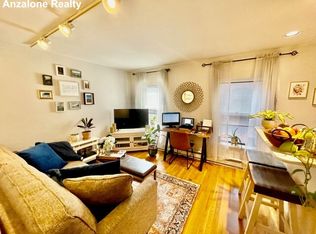 13 Thacher Ct APT 3, Boston, MA 02113