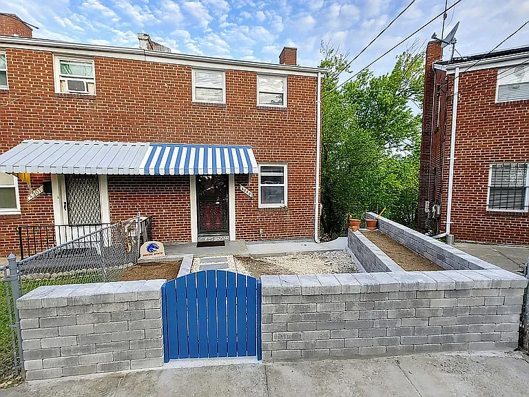 4300 Gorman Ter SE photo 1