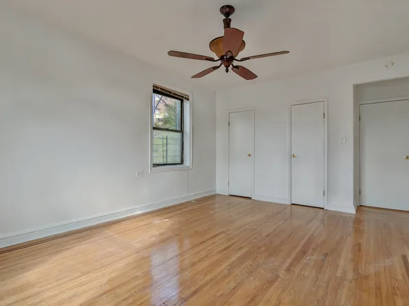 909 East 29th Street image 13 of 15