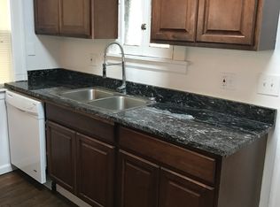 1637 Glenmont Rd, Cleveland Heights, OH 44118