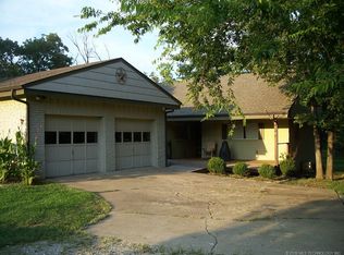 3055 Sunset Rd, Mannford, OK 74044