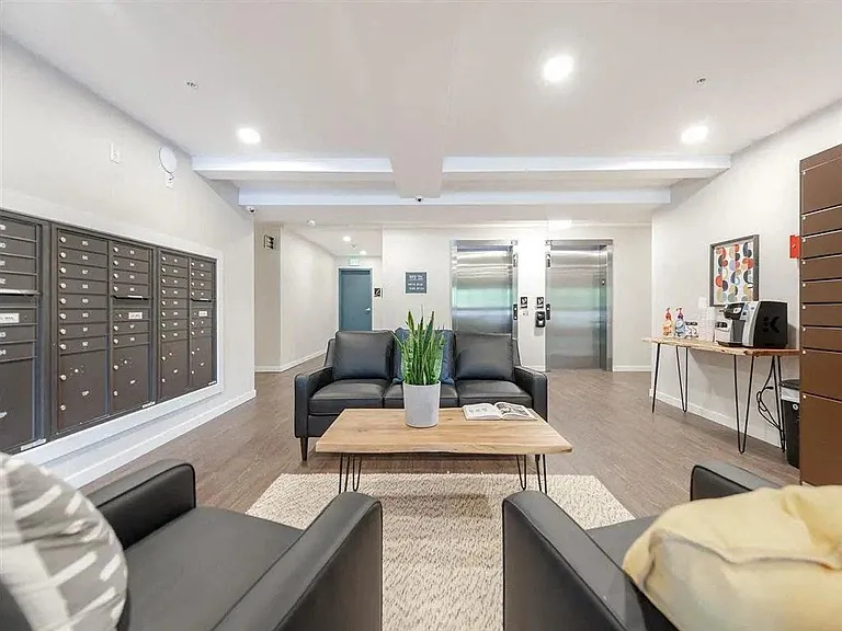 192nd West Lofts — Photo 25
