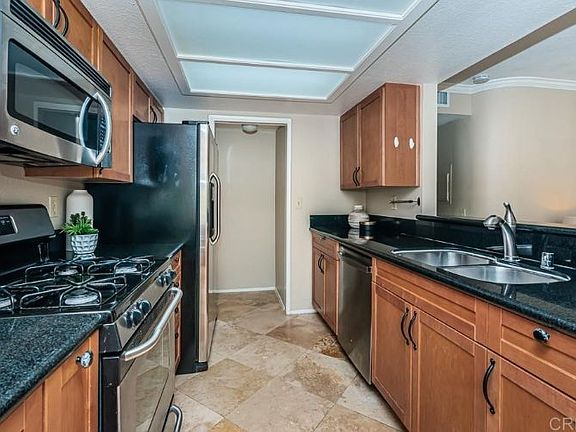 5th image of 9479 Fairgrove Ln Unit 202