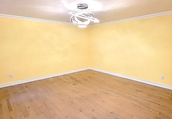 4th image of 1840 E 13th St APT 1J