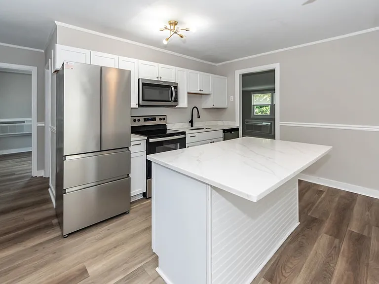 3860 Chestnut St — Photo 44