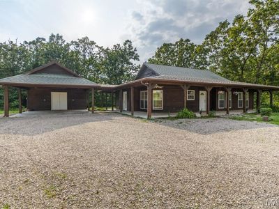 19395 Ripley Dr, Lebanon, MO, 65536