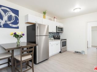 356 W 90th St #1/2, Los Angeles, CA 90003