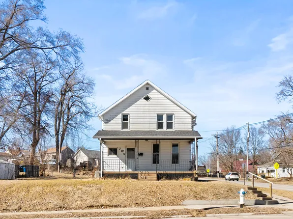 701 W 8th St, Muscatine, IA 52761