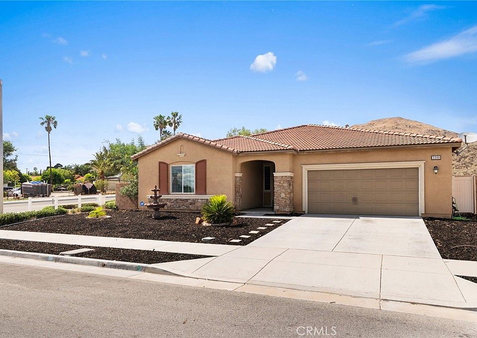 1st image of 3349 Quarry Dr