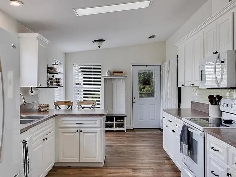 2010 S Montana Cir — Photo 9