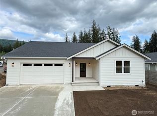 6177 Shamrock Rd, Maple Falls, WA 98266