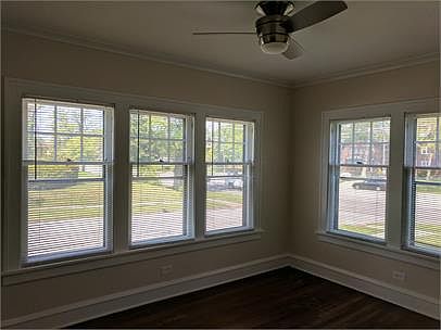 5th image of 16523 Clifton Blvd