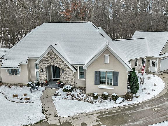 2nd image of 1286 Bear Lake Cir