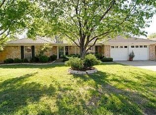 2021 Briar Trl, Hurst, TX 76054