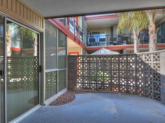 5th image of 1241 E Medlock Dr Unit 116
