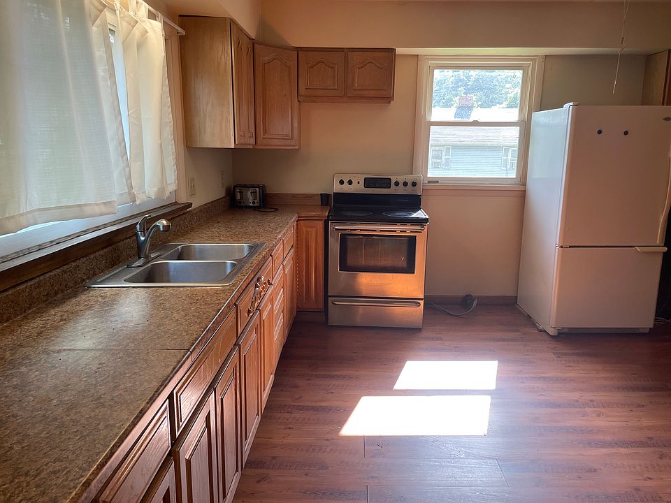 1st image of 2354 Overbrook Ave