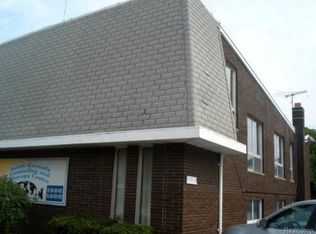 15659 W 10 Mile Rd, Southfield, MI 48075