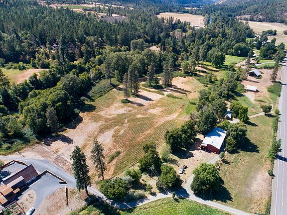 2nd image of 11411 Highway 238