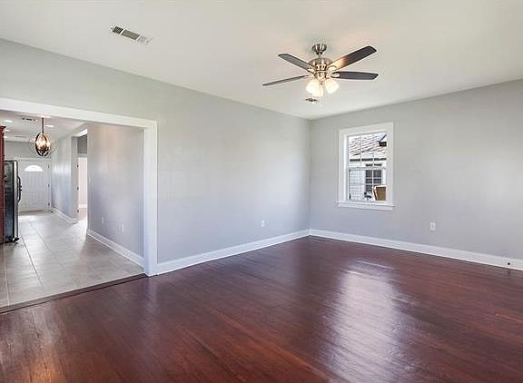 4th image of 801 Avenue B