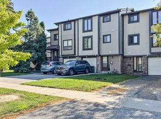 19 Fundy Bay Blvd, Toronto, ON M1W3A1