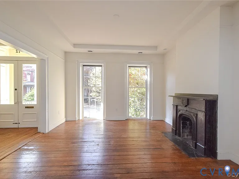 12 W Clay St #A — Photo 3