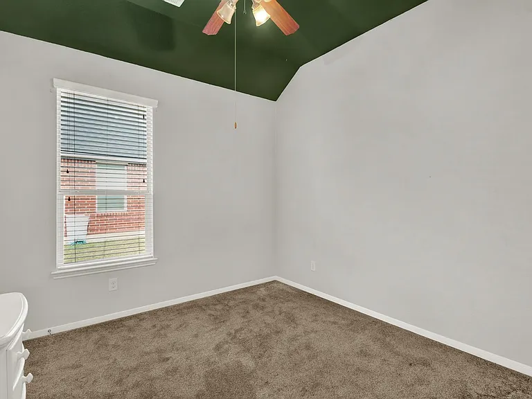15314 Hazen Point Dr — Photo 34