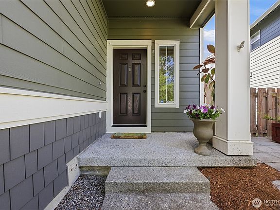 2nd image of 3077 Vista Verde Lane SW