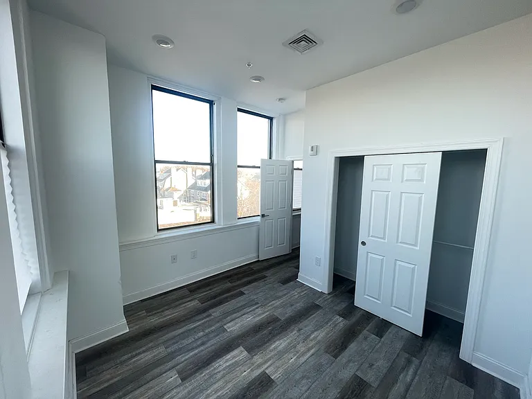 6800 Market Residential — Photo 23