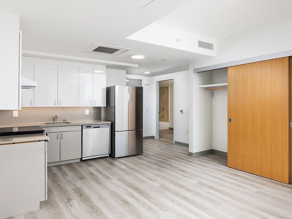 1st image of 200 Van Ness Ave #414