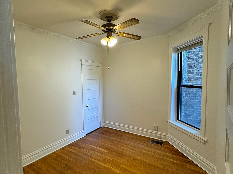 2446 N California Ave #1 — Photo 9