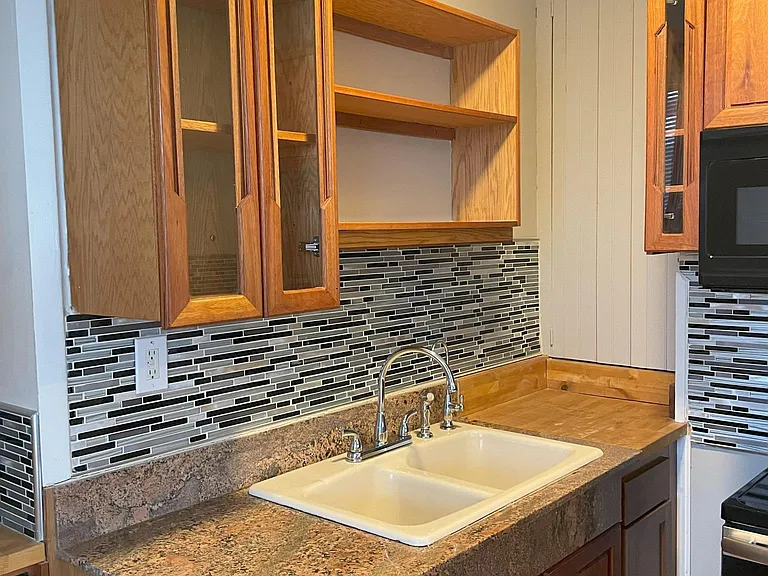 531 W Portland Ave #2 — Photo 18