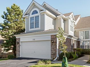 552 Citadel Cir, Westmont, IL 60559