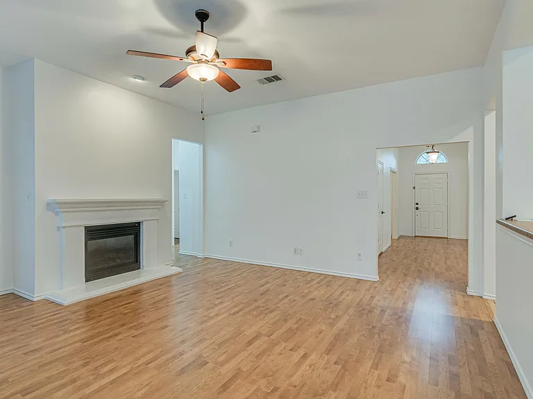 4725 Bristol Trace Trl — Photo 13