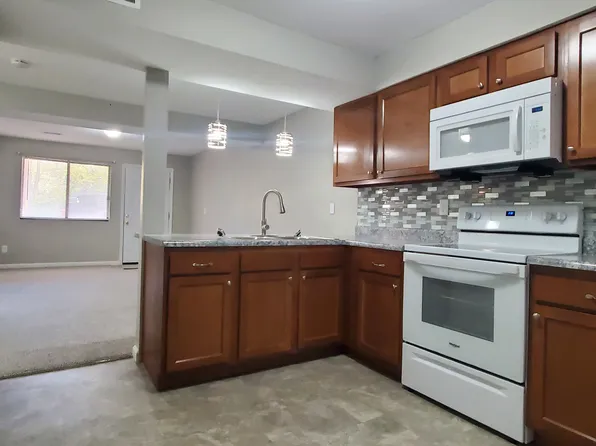 3211 Myrle St, Alton, IL 62002