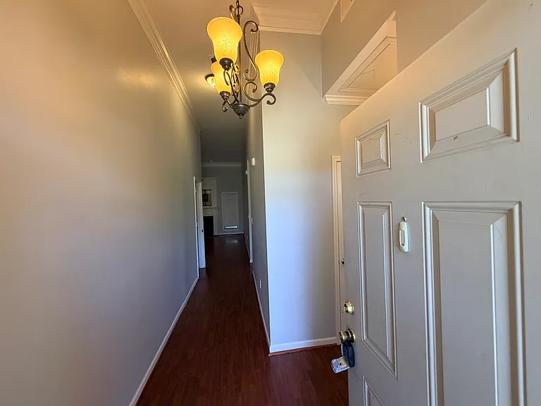 2938 Summit Dr — Photo 9