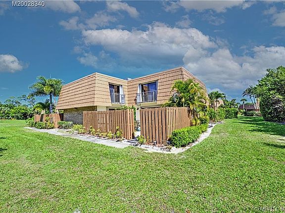 3rd image of 5822 SE Riverboat Dr