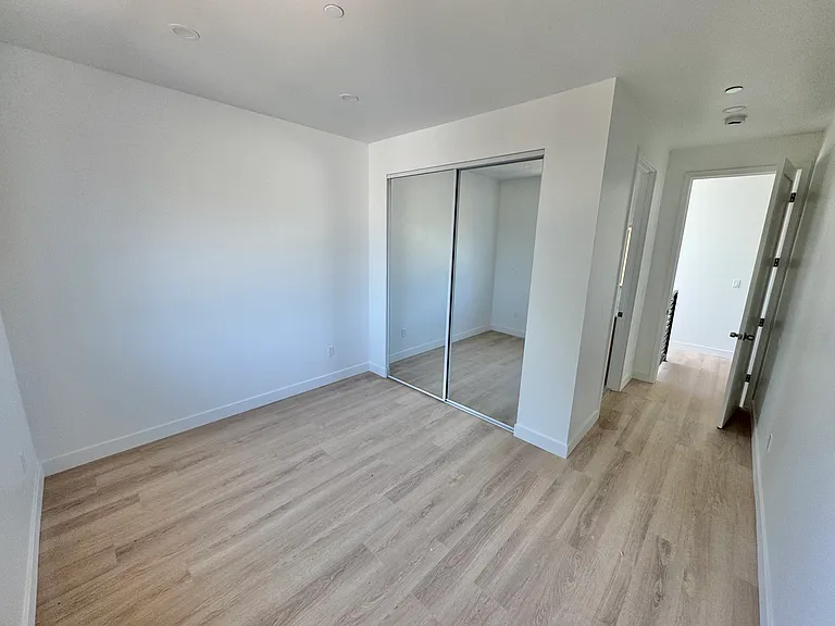 7753 Ostrom Ave — Photo 8