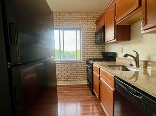 5320 5th Ave APT 206, Pittsburgh, PA