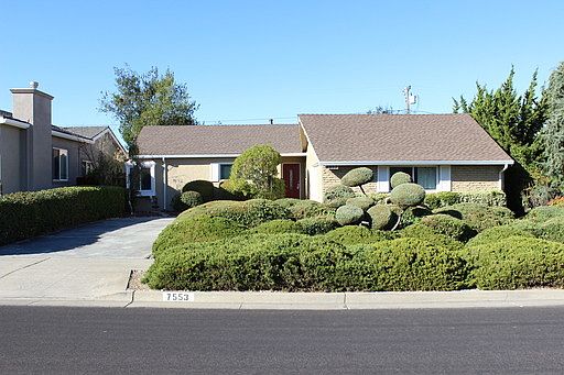 1st image of 7553 Waterford Dr