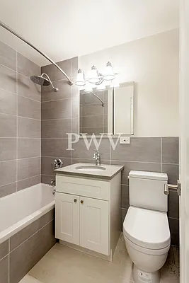 Rented by PWV Acquisitions | media 2