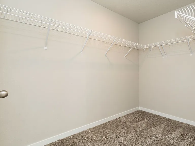 514 Elizabeth Ln NW — Photo 25