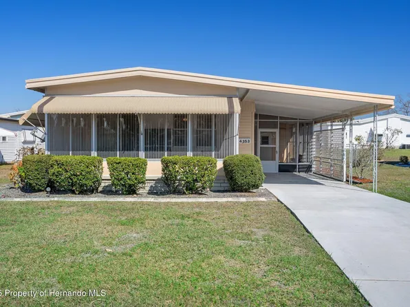 14353 Edgeknoll St, Brooksville, FL 34613