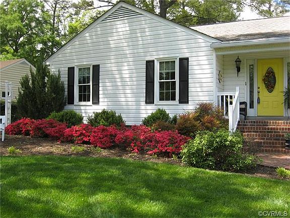3rd image of 7454 Chartwell Dr