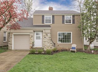 3866 Silsby Rd, University Heights, OH 44118