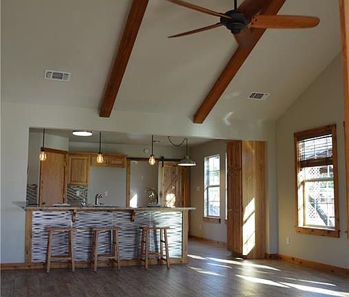 4th image of 137 Guadalupe Hills Ln