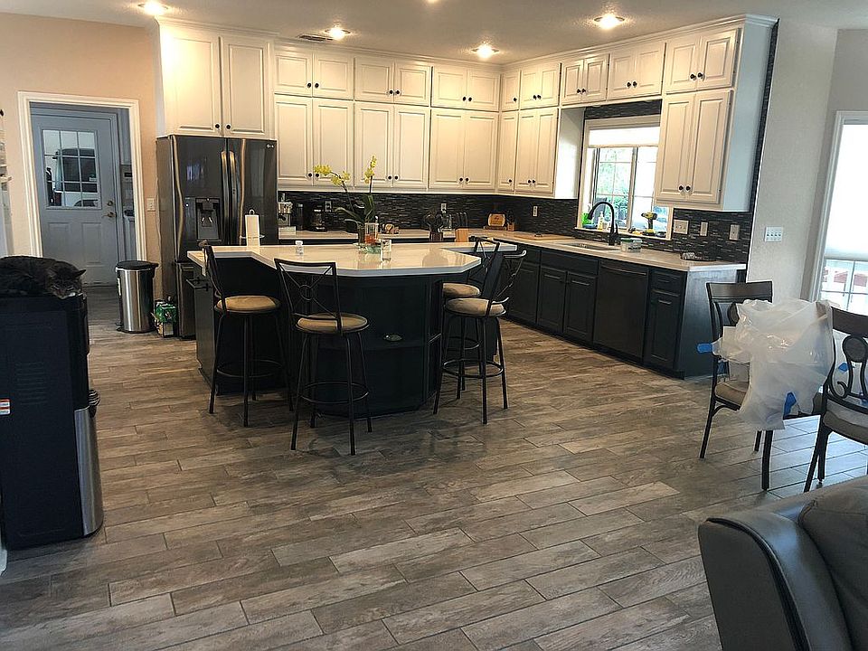 1st image of 108 Teton Cir