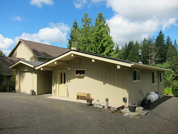 4th image of 340 E Lakeshore Dr