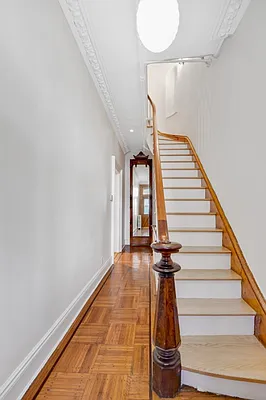 Rented by Nomad Property Group, LLC | media 4