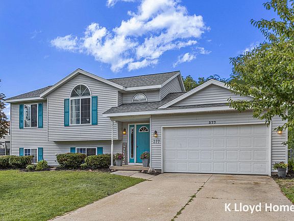 2nd image of 377 Riverwood Dr